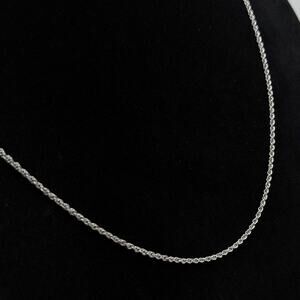 Sterling Silver 925 Classic Dainty Rope Twist Chain Necklace BGE 1.3mm 18in 1.9g